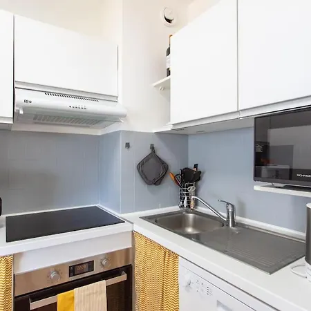 C4 - 1 Bdr Facing Sea & Beach - Parking, Tennis & Wifi Cannes Exterior photo