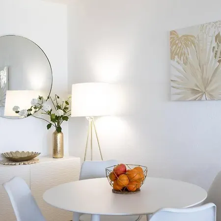 C4 - 1 Bdr Facing Sea & Beach - Parking, Tennis & Wifi Cannes Exterior photo