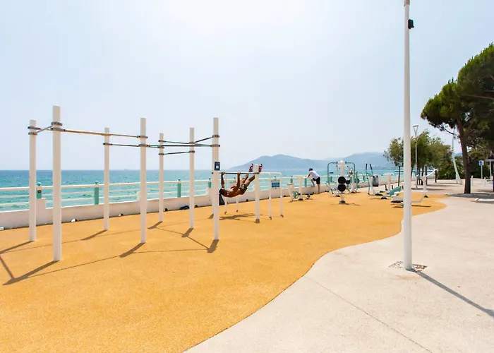 C4 - 1 Bdr Facing Sea & Beach - Parking, Tennis & Wifi