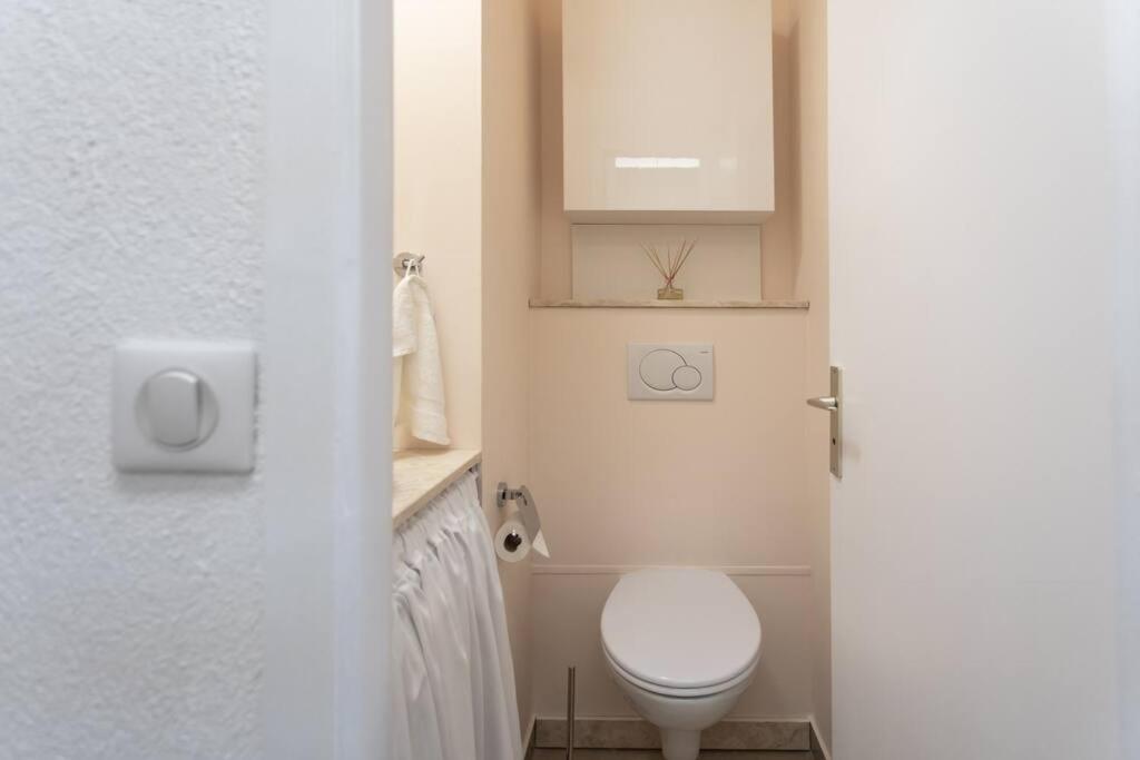 Apartment C4 - 1 Bdr Facing Sea & - Parking, Tennis & Wifi Cannes